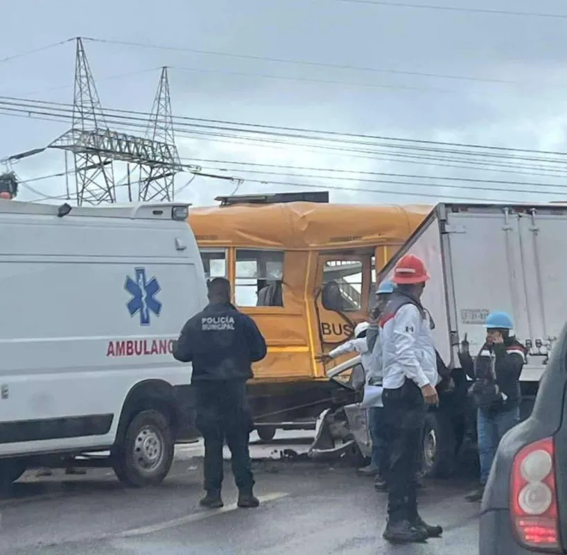 Reportan grave accidente automovilístico en la carretera Tula-Jorobas