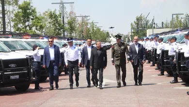Entrega de patrullas a policías en Hidalgo