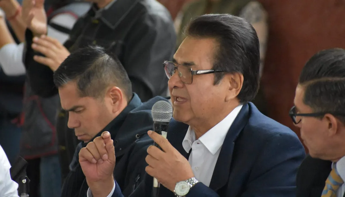 Pone en duda Gobierno que mantas en Tula sean de cárteles delincuenciales