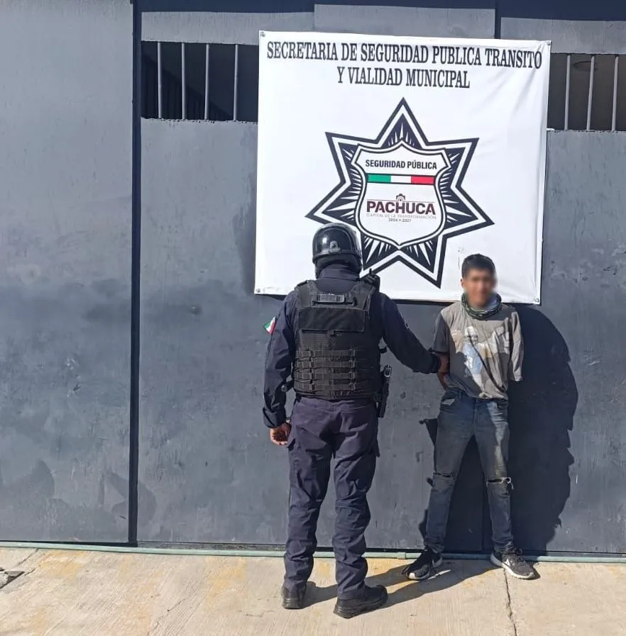 Lo detuvieron por pintar pero le encontraron algo más