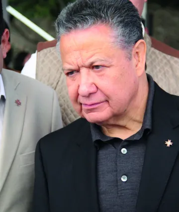 Dos alcaldes de Hidalgo solicitan protección por amenazas, confirma Julio Menchaca