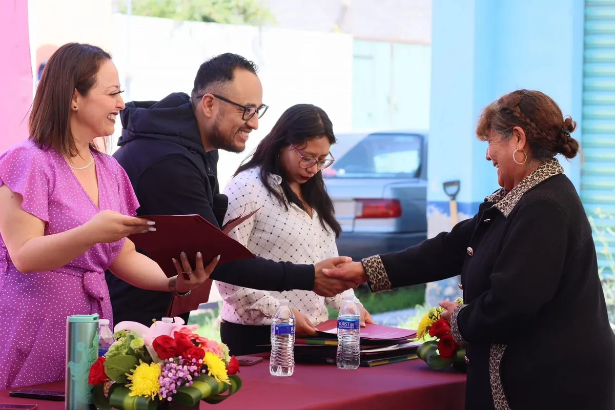 Tizayuca: entregan escrituras a dueños de predios irregulares