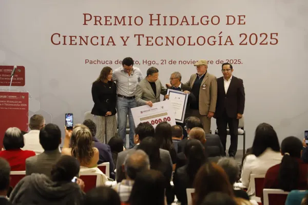 Entregan premio Hidalgo de Ciencia y Tecnología 2025