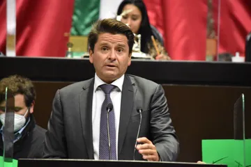 TEEH amonesta a Morena por promoción de Cuauhtémoc Ochoa