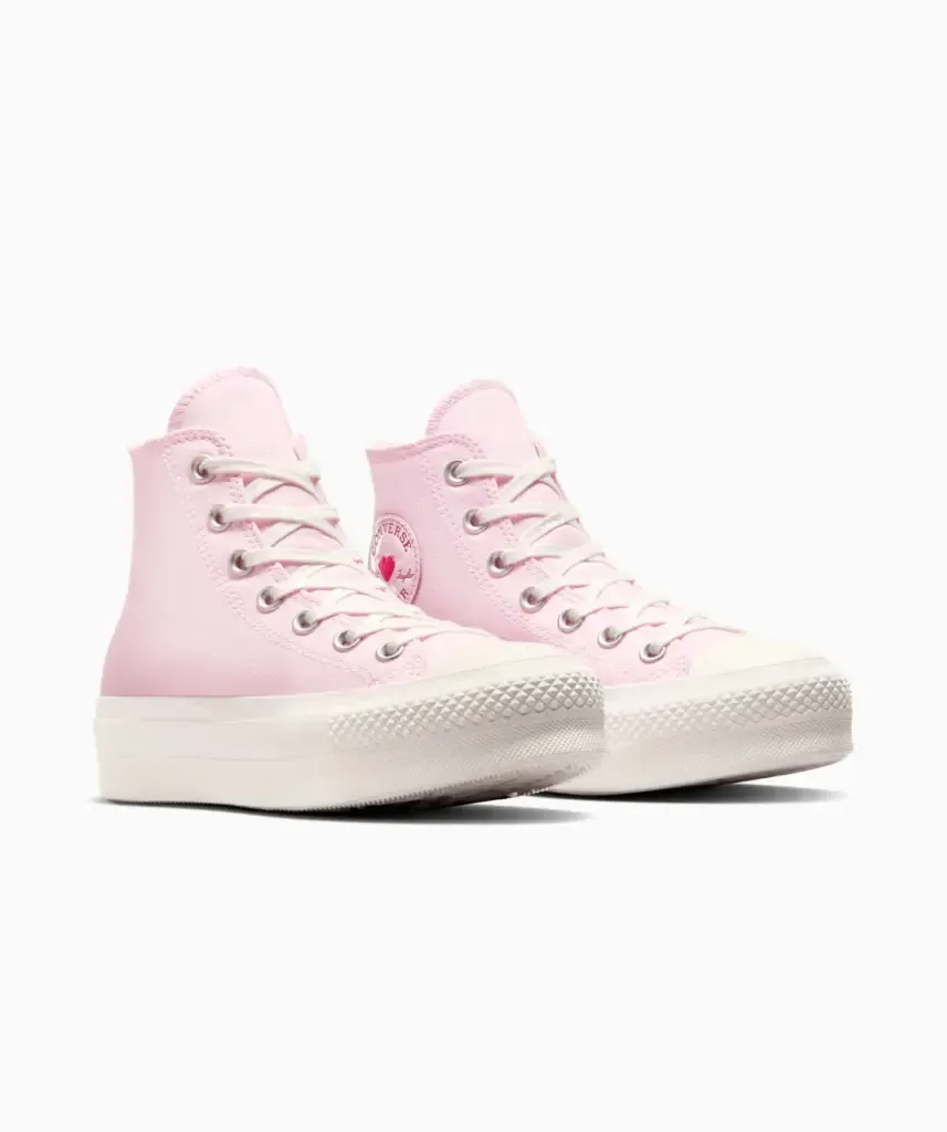 San Valentín 2025: estos son los sneakers para regalar