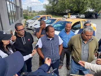 Taxistas de Pachuca piden tarifa de 50 pesos