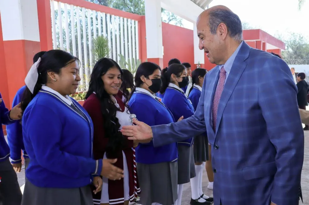 Inauguran comedor escolar en Telesecundaria de Hidalgo