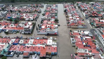 Lluvias en Mineral de la Reforma: Salud estatal brinda atención a familias afectadas