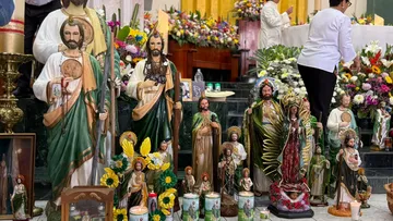 Devoción y agradecimiento reúnen a cientos de fieles de San Judas Tadeo en Carboneras