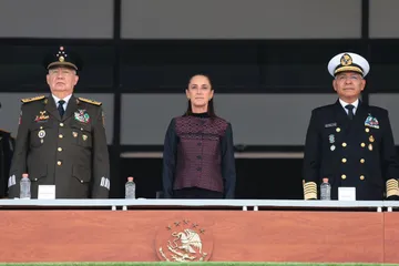 Sheinbaum celebra 50 aniversario del Colegio Militar en Tlalpan