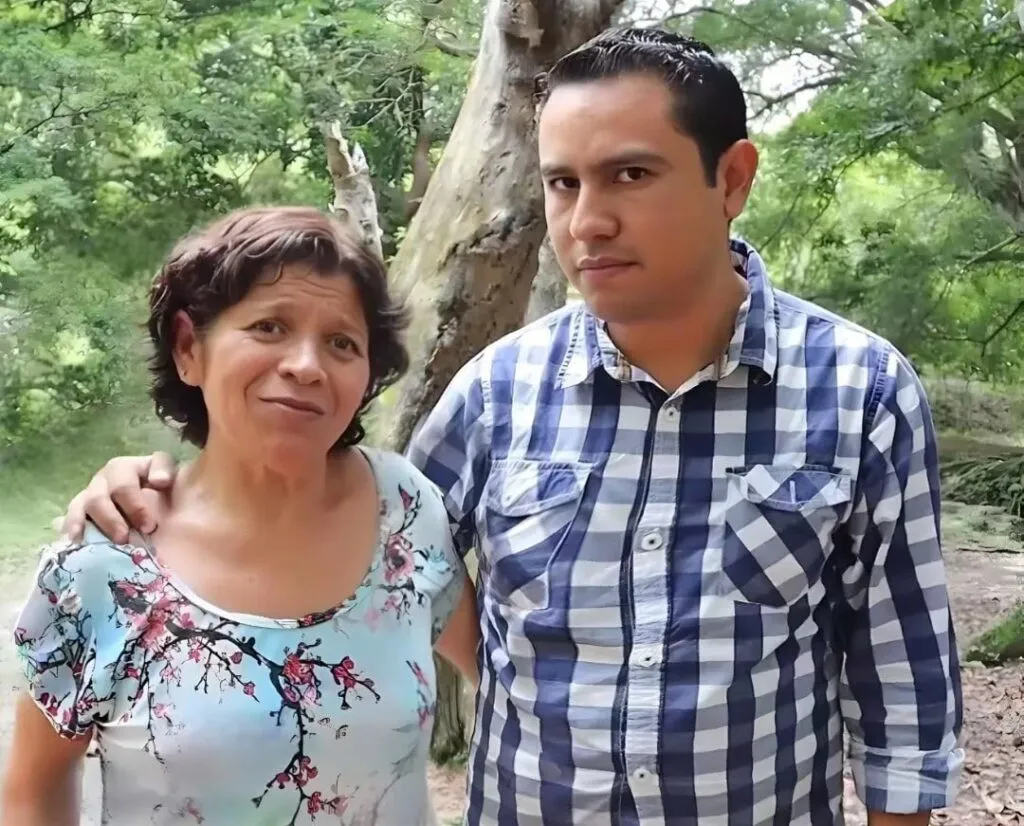 Fiscalía ofrece 350 mil pesos por Jaime Toral, el influencer que se hizo viral con Doña Lety