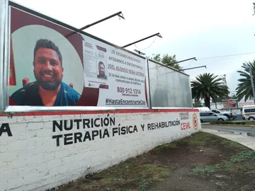 Plasman en calles búsqueda de Joel Alonso Vega Lecona