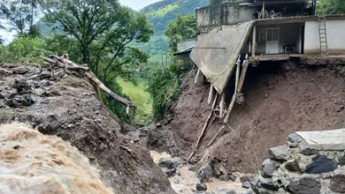 La muerte del médico fue confirmada por la delegación estatal del IMSS y por la presidencia municipal.