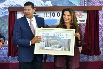 Billete de Lotería Nacional “Puebla, el Estado de las Montañas”.
