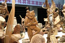 Artesanos hidalguenses en evento cultural de Los Pinos.