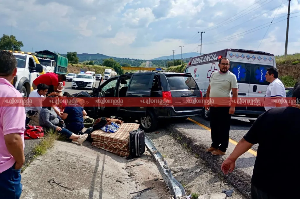 Aparatoso choque en la México–Tulancingo