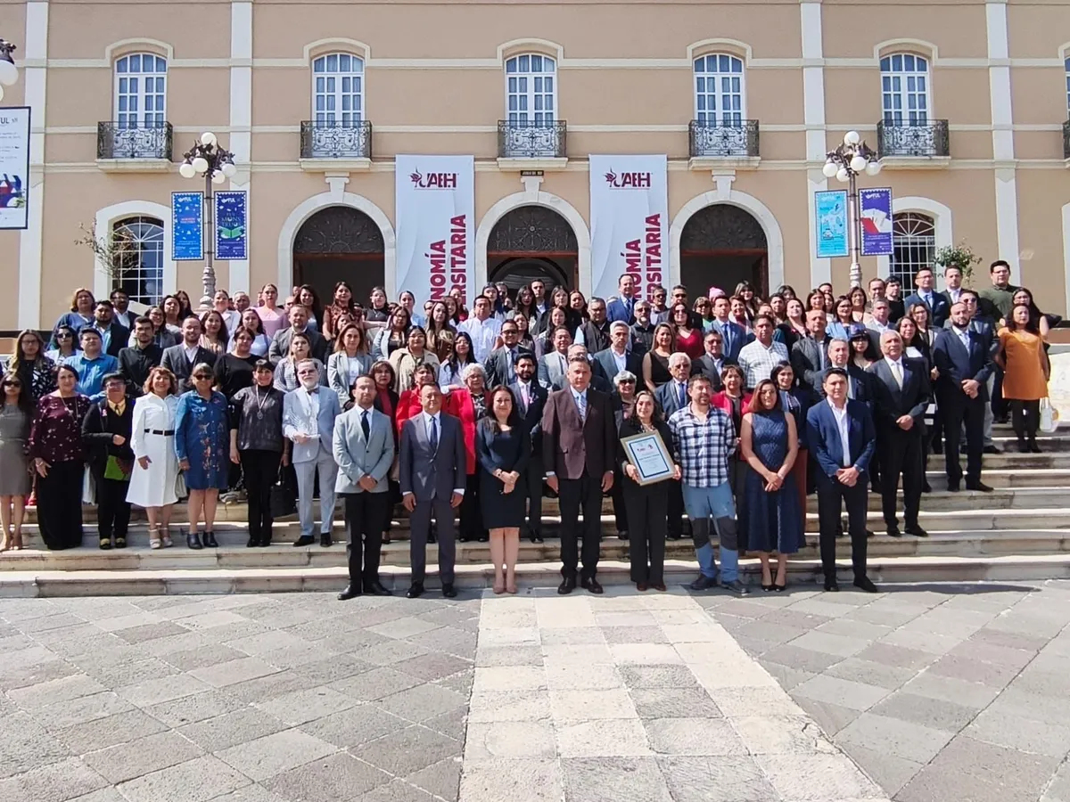 Rinden homenaje a Aída Suárez Chávez por su legado en el periodismo