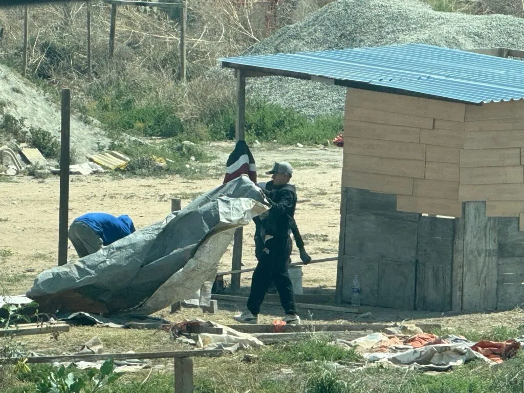 Invaden nuevamente predio de Gobierno al sur de Pachuca