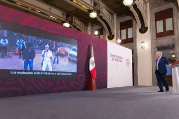 Bajan de Youtube la mañanera de este jueves por derechos de autor