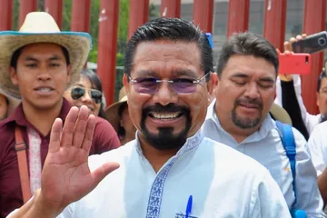 Cipriano Charrez realiza mitin con militancia y políticos