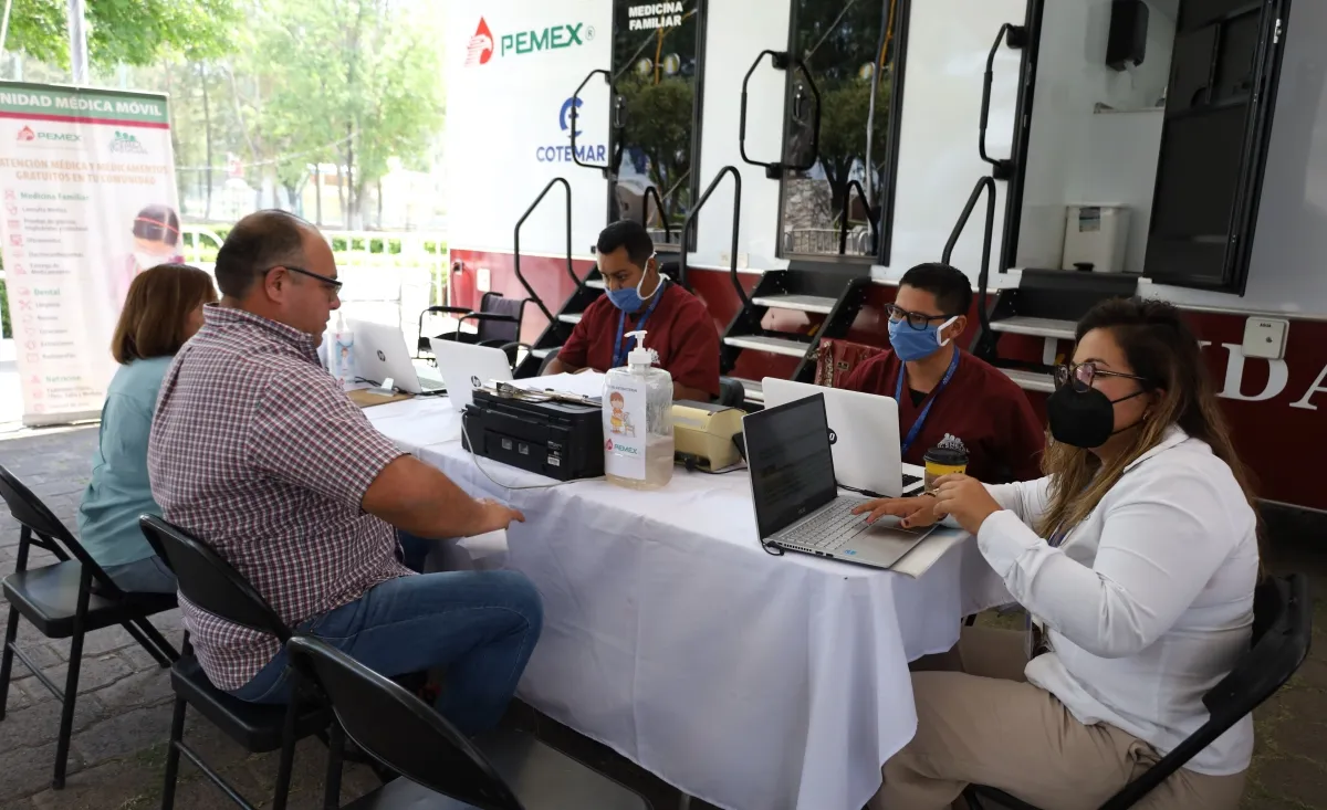 Despacho del Gobernador gestiona unidades médicas de Pemex