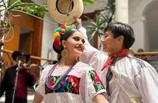 El espectáculo contará con más de 70 personas en escena, entre bailarines, músicos y equipo técnico.