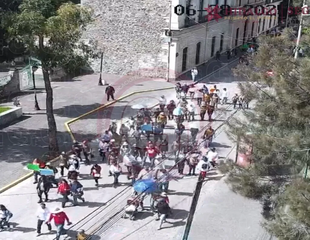 ¡Alerta vial! Manifestación del SUTSMP genera caos en el centro de Pachuca
