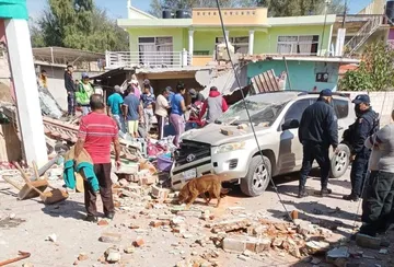 Explosión de gas deja dos lesionados en Atitalaquia