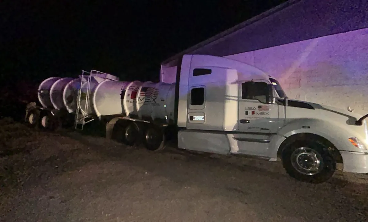 Mineral de la Reforma: aseguran pipa con huachicol en El Saucillo