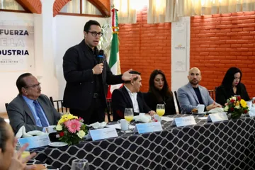 Subsecretario de Infraestructura Pública Fortalece Vínculos Empresariales en Pachuca