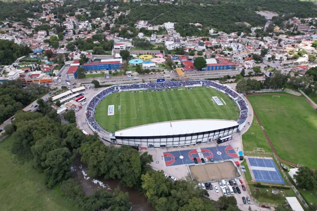 Cruz Azul revive su historia y conquista la Copa Fundadores ante Comunicaciones FC en Hidalgo