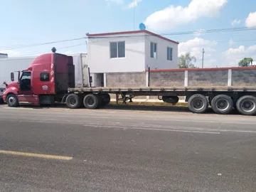 Detienen en Hidalgo a sujeto que robó tráiler en Querétaro