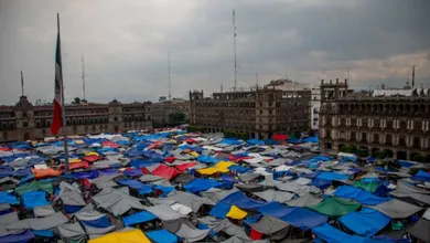 Sheinbaum dijo que los dirigentes de la CNTE informaron que llevarían la propuesta para consultarla a las bases del movimiento.