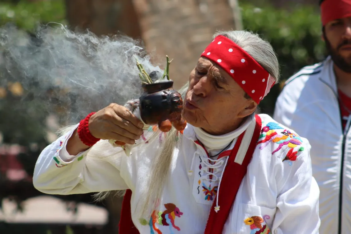 En Pachuca hubo ritos y actividades guiadas durante Eclipse Solar 2024