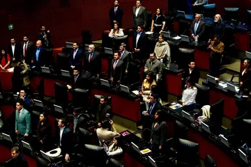 Senado autoriza a diputados suspender sesiones el resto de la semana: tendrán puente de ocho días