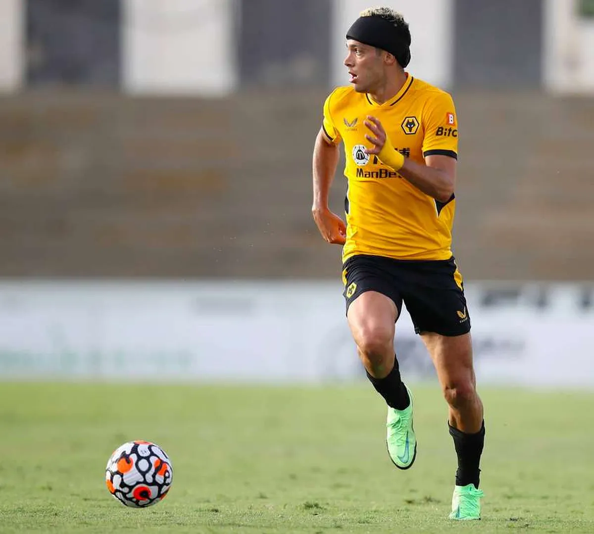 Raúl Jiménez no podrá jugar las eliminatorias de Concacaf