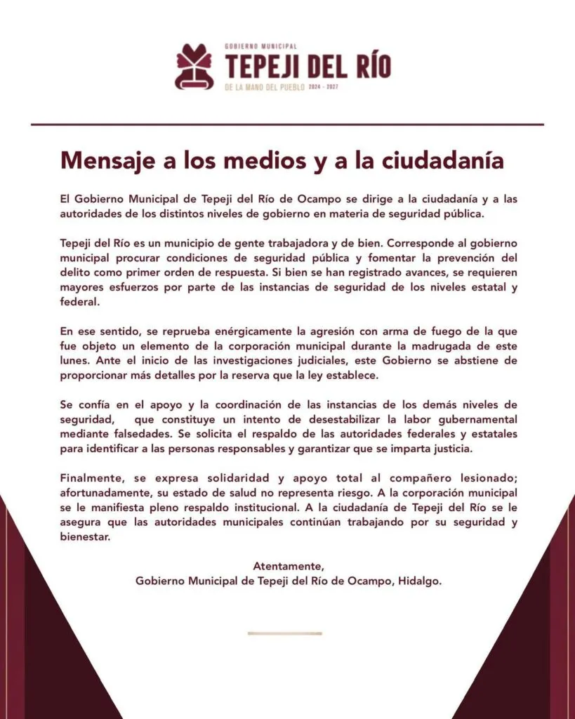 Comando armado ataca policías por quitar lonas con mensajes amenazantes en Tepeji del Río
