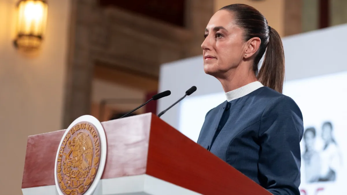 Sheinbaum acusó a “buitres de la derecha” de usar el asesinato del alcalde de Uruapan para impulsar la guerra contra el narco.