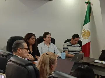 Se disculpa funcionario de Semarnat con edil de Tepetitlán