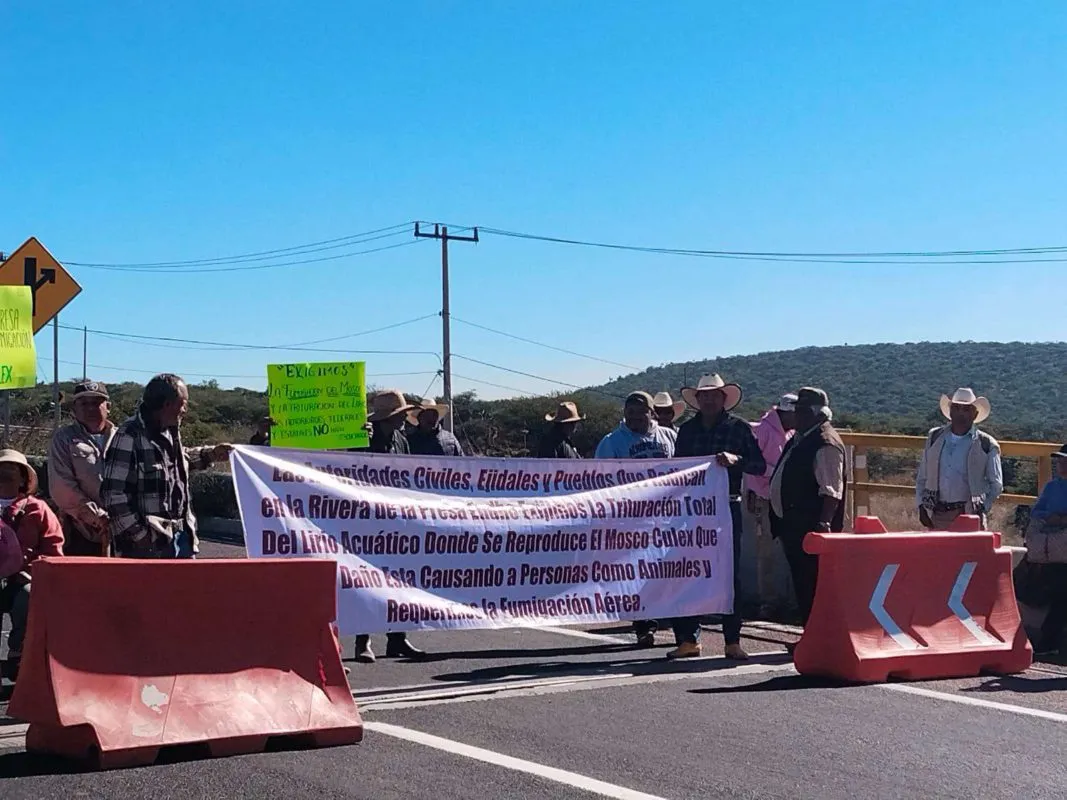 ¡Alerta vial! Reportan bloqueo en la autopista Arco Norte
