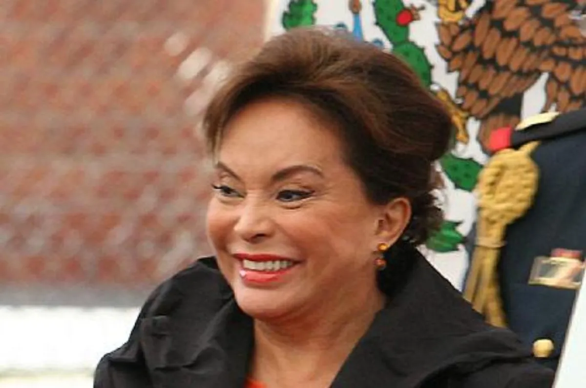 Intentó Elba Esther ocultar 6 mdd en Andorra: El País