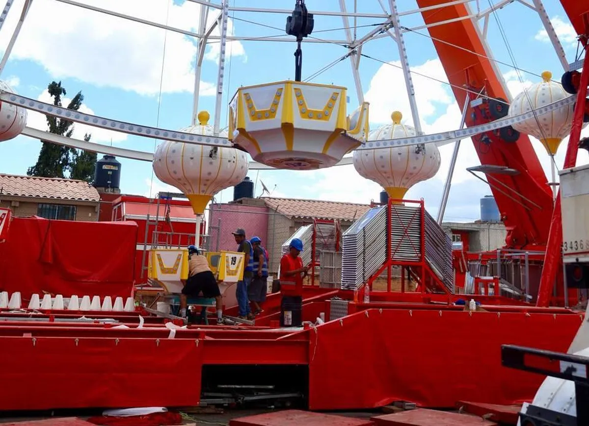 Proponen en Hidalgo reglas más estrictas para juegos mecánicos tras accidentes en ferias