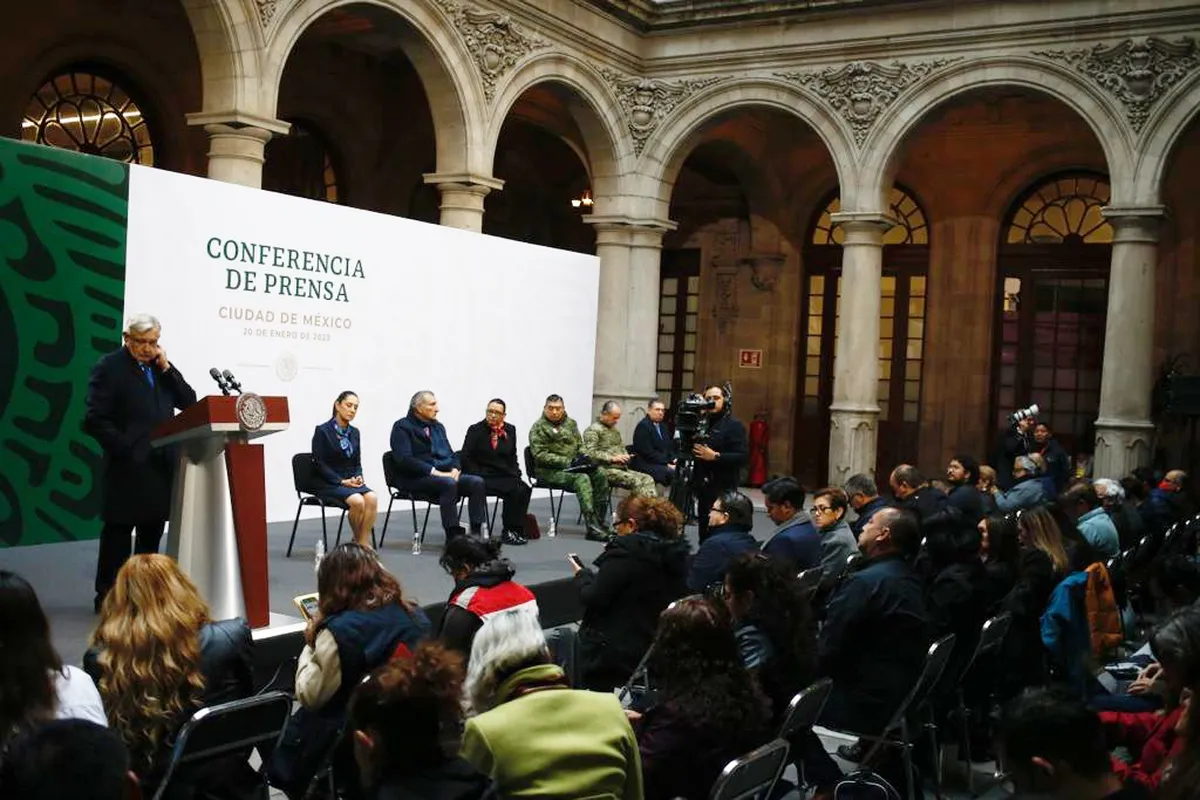 Vamos por autores materiales de ataque a Ciro Gómez Leyva: AMLO