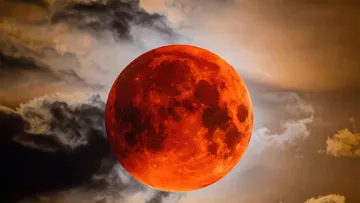 Eclipse lunar parcial visible en México durante agosto de 2026