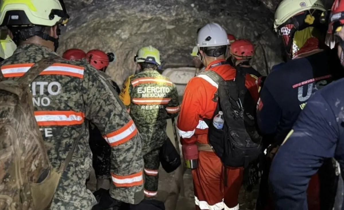 Restos de minero de Zimapán regresan tras 33 días de rescate en Sinaloa