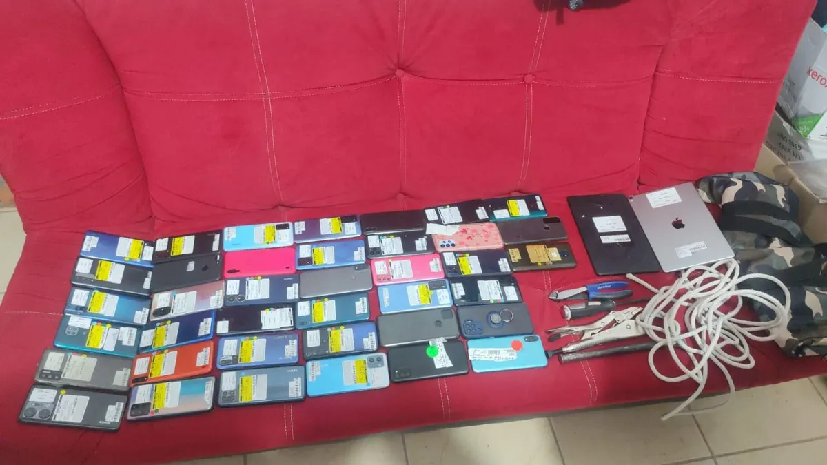 Tizayuca: caen dos sujetos por asalto a casa de empeño