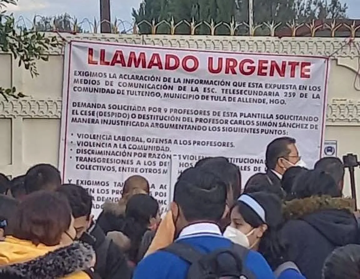 Bloquean acceso a telesecundaria de Tula; solicitan 9 profesores