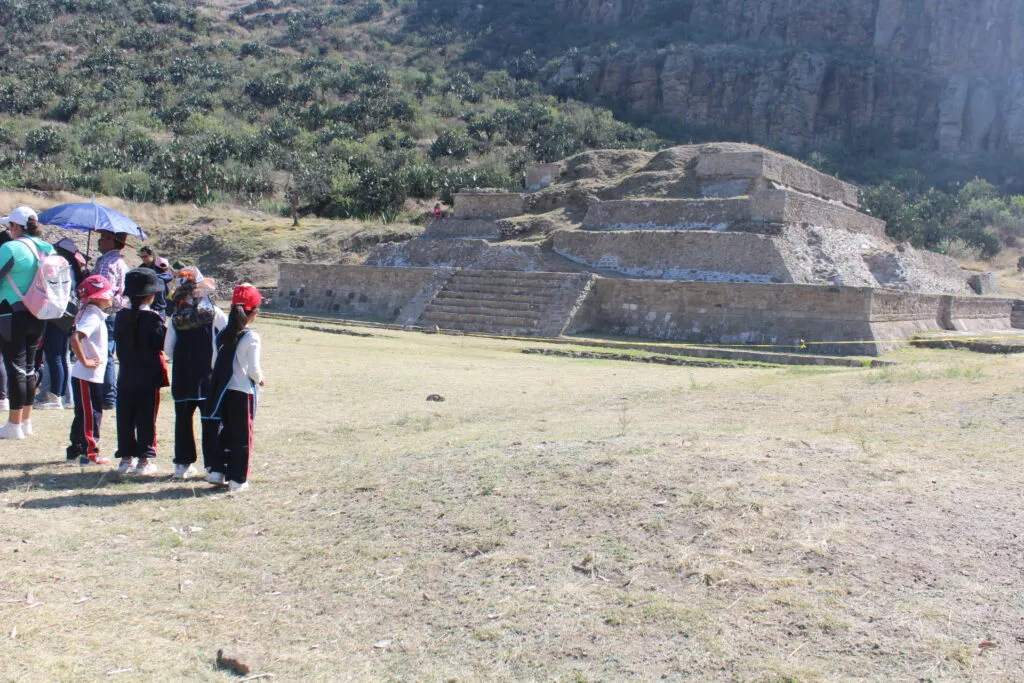 ¿Por qué está rayado?”: Niñez de Tulancingo cuestiona el descuido de Huapalcalco