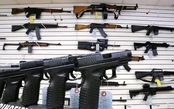 Argumenta Corte de EU que México no comprobó que armerías vendan a criminales