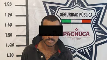 Motociclista detenido en Pachuca: conducía vehículo robado y tenía orden judicial